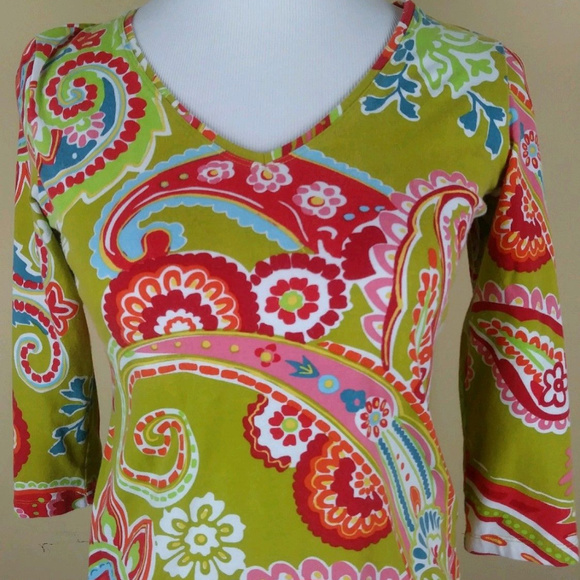 Chico's Tops - Chicos Green Floral V-Neck Shirt Size 0 Small